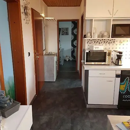 Gelegen-Zu-Buesum-Wohnung-Heimathafen-Mit-Garten *